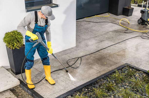 Garage Pressure Washing in Colonial Pine Hills, SD